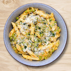 Pâtes sauce crémeuse façon carbonara végétarienne