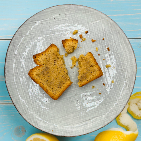 Tranche de cake citron pavot